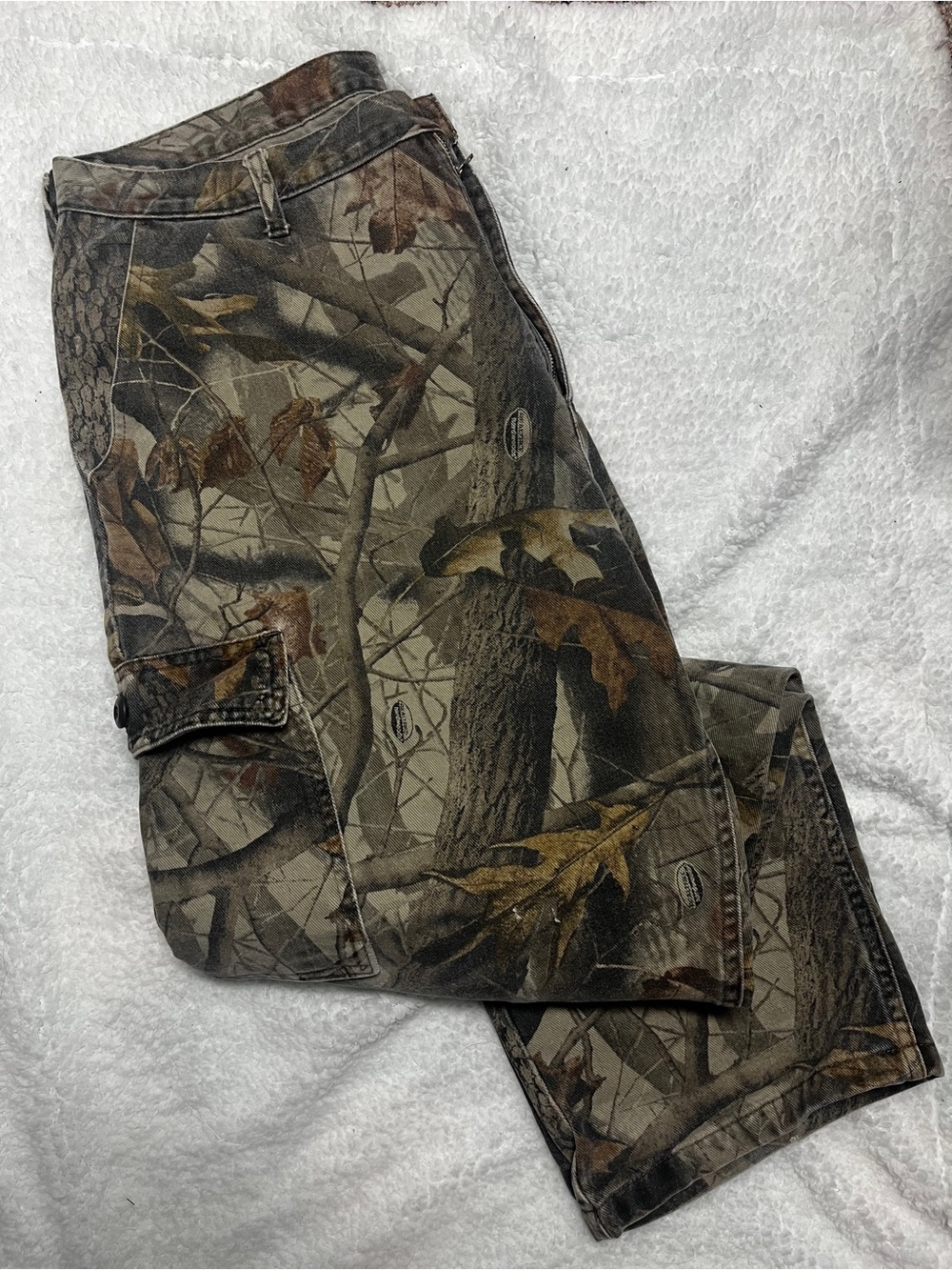 Men's Vintage Wrangler Camouflage Cargo Pants - Realtree-Style Brown/Green Camo